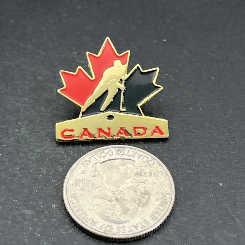 Team Canada Ice Hockey Maple Leaf Lapel‎ Hat Pin